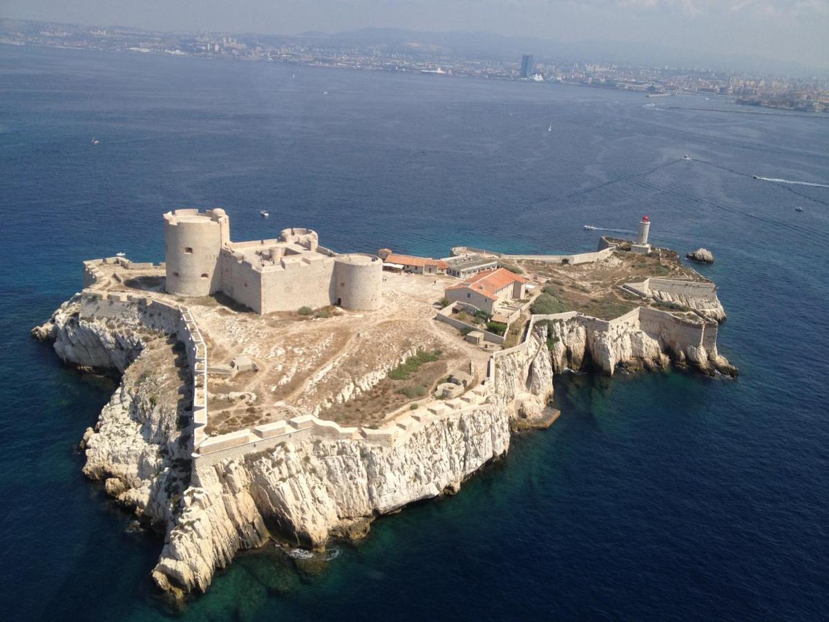 Studio Idéalement Situé / Pl Aux Huiles/vieux Port Marseille